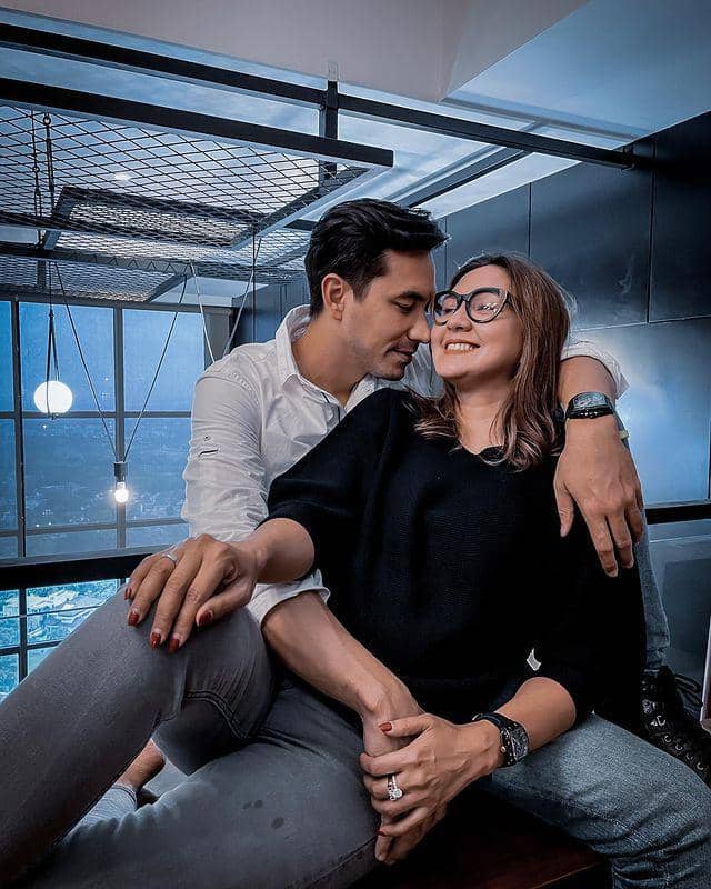 potret Donna Agnesia dan Darius Sinatrya (instagram.com/dagnesia)