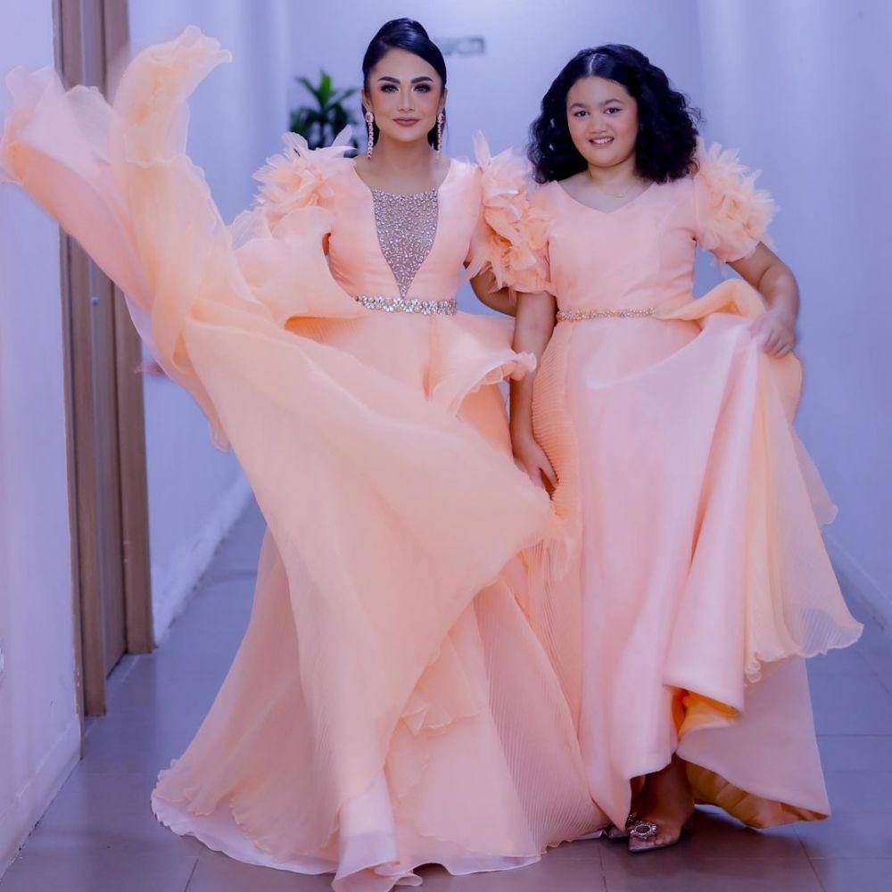potret Krisdayanti dan Amora (instagram.com/krisdayantilemos)