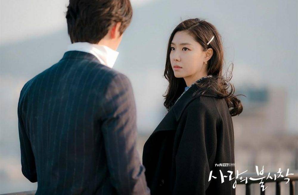 Seo Ji Hye di drama Crash Landing on You (instagram.com/tvn_drama)