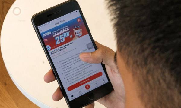potret menggunakan aplikasi digital Link Aja (telkomsel.com)