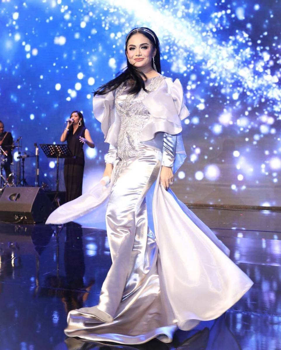 potret Krisdayanti (instagram.com/krisdayantilemos)