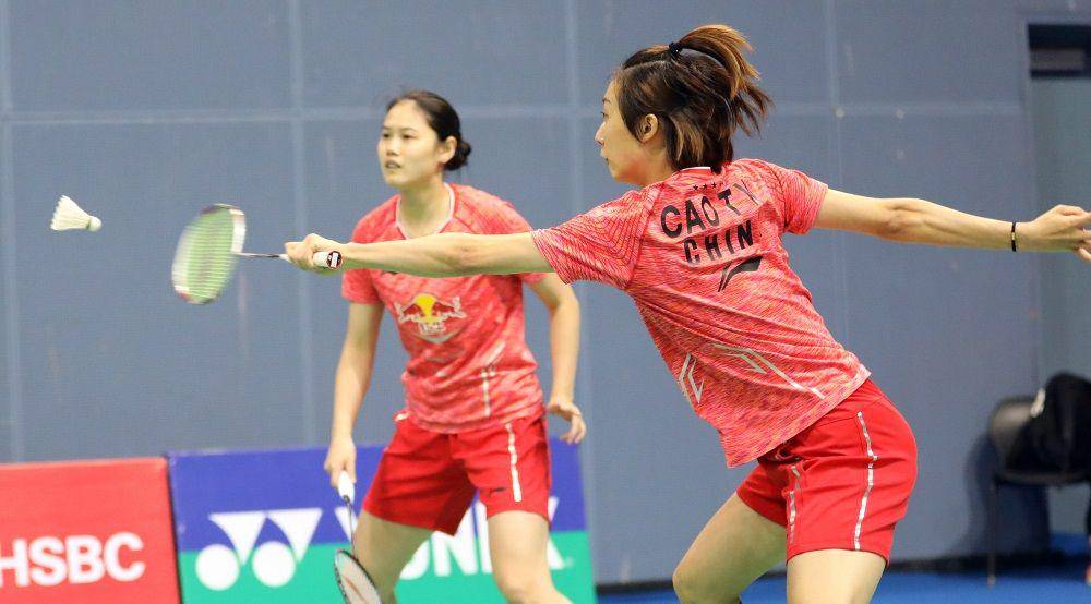 Zheng Yu (kiri)/Cao Tong Wei, ganda putri China (bwfbadminton.com)