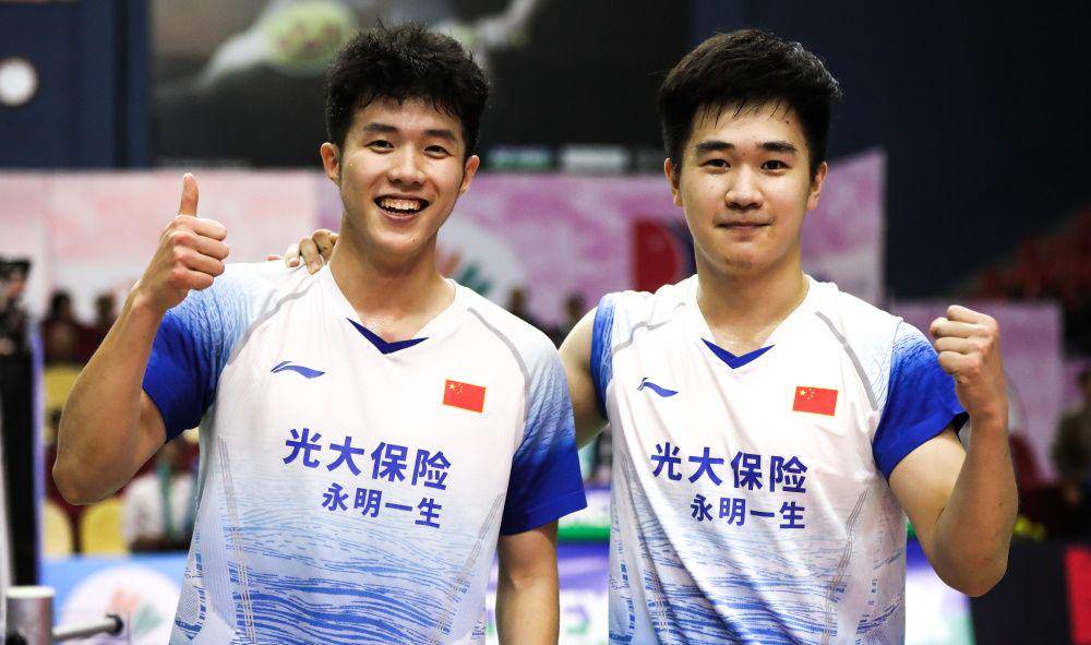 He Ji Ting/Tan Qiang, ganda putra China (bwfbadminton.com)