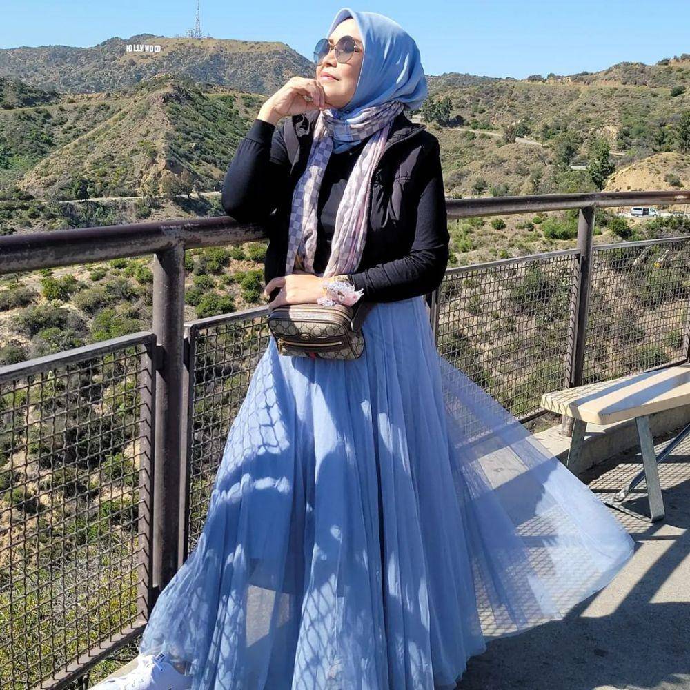 potret liburan Umi Kalsum (instagram.com/mom_ayting92_)