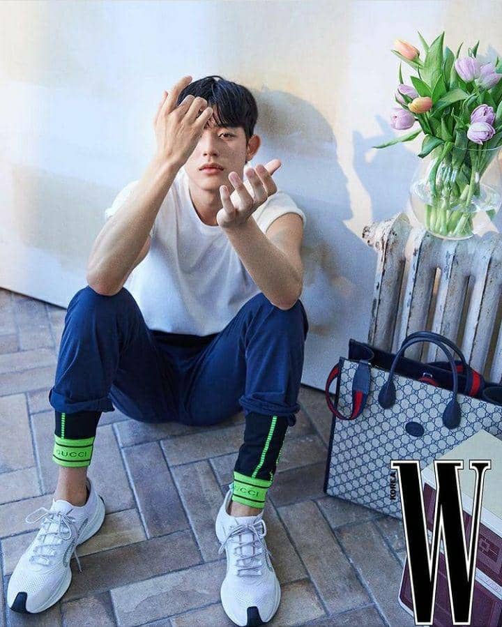 potret ootd Park Solomon (instagram.com/wkorea)