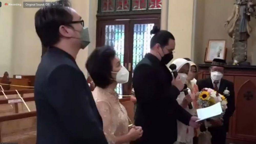 Pernikahan stafsus Jokowi, Ayu Kartika Dewi (Youtube.com/Ayu Kartika Dewi)