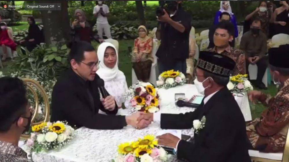 Pernikahan stafsus Jokowi, Ayu Kartika Dewi (Youtube.com/Ayu Kartika Dewi)