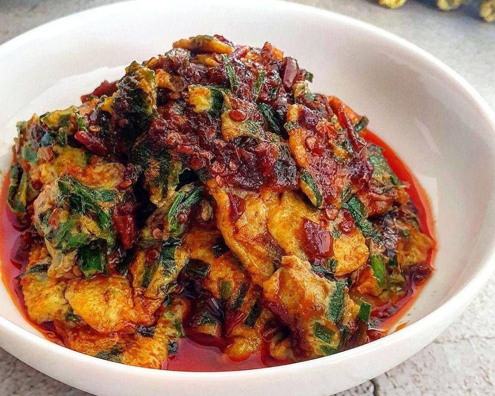 telur dadar saus pedas (instagram.com/yscooking)