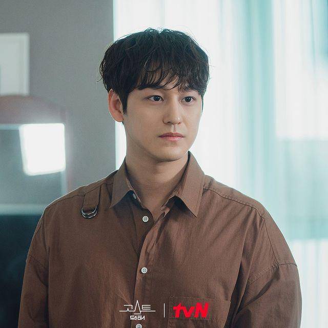 Kim Bum di drama Ghost Doctor (instagram.com/tvn_drama)