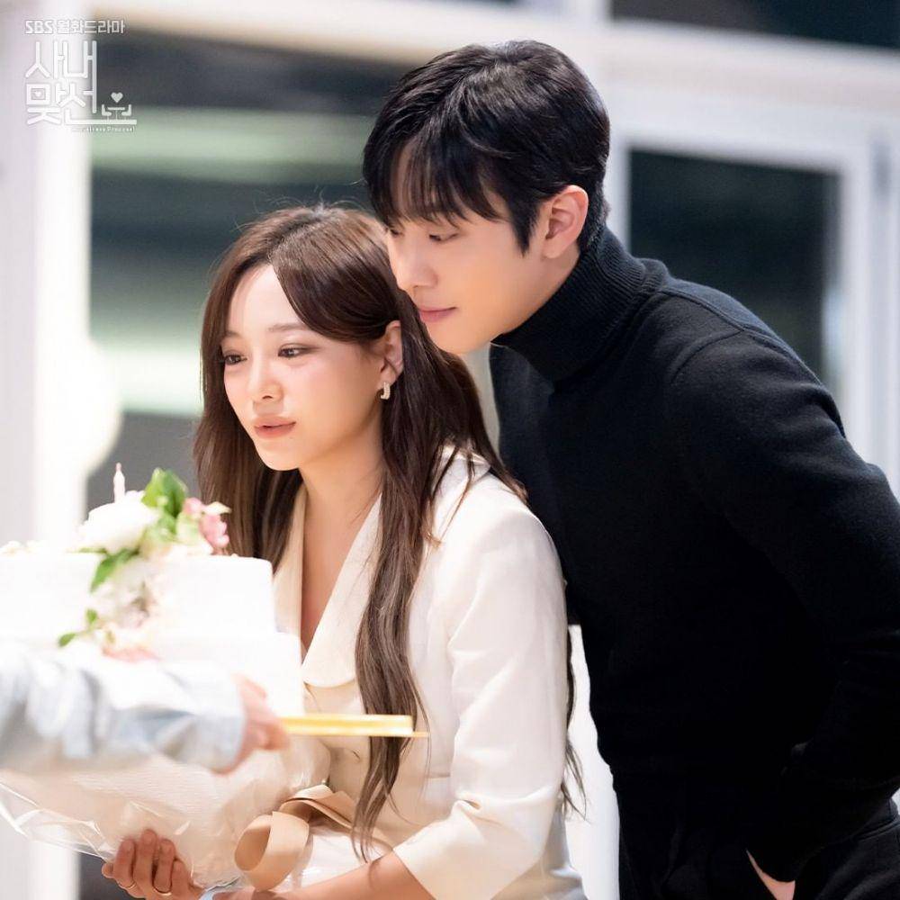 Kim Se Jeong dan Ahn Hyo Seop di drama Korea Business Proposal (instagram.com/sbsdrama.official)