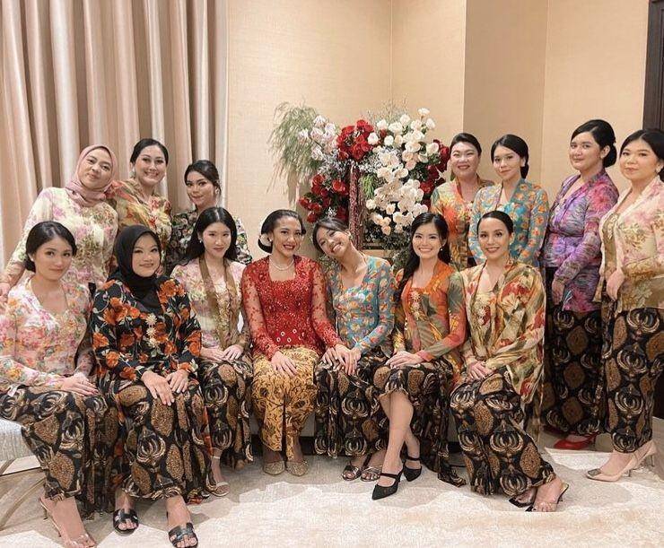 Putri Tanjung gelar midodareni (instagram.com/sheilasusetiadi)
