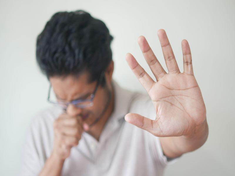 Jangan Asal! Ini Tips Memilih Obat Batuk yang Benar