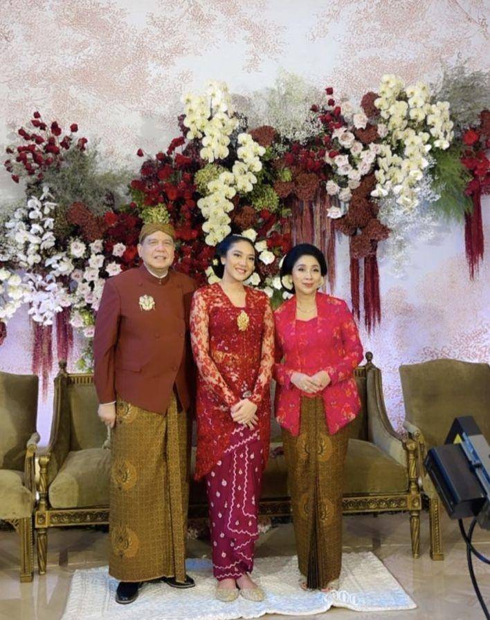 Putri Tanjung gelar midodareni (instagram.com/putri_tanjung)