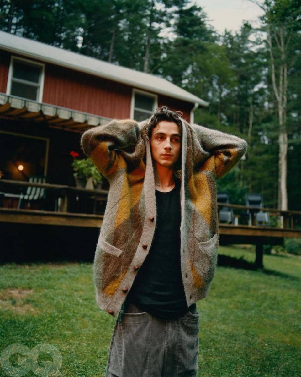 Gaya busana Timothée Chalamet (instagram.com/tchalamet)