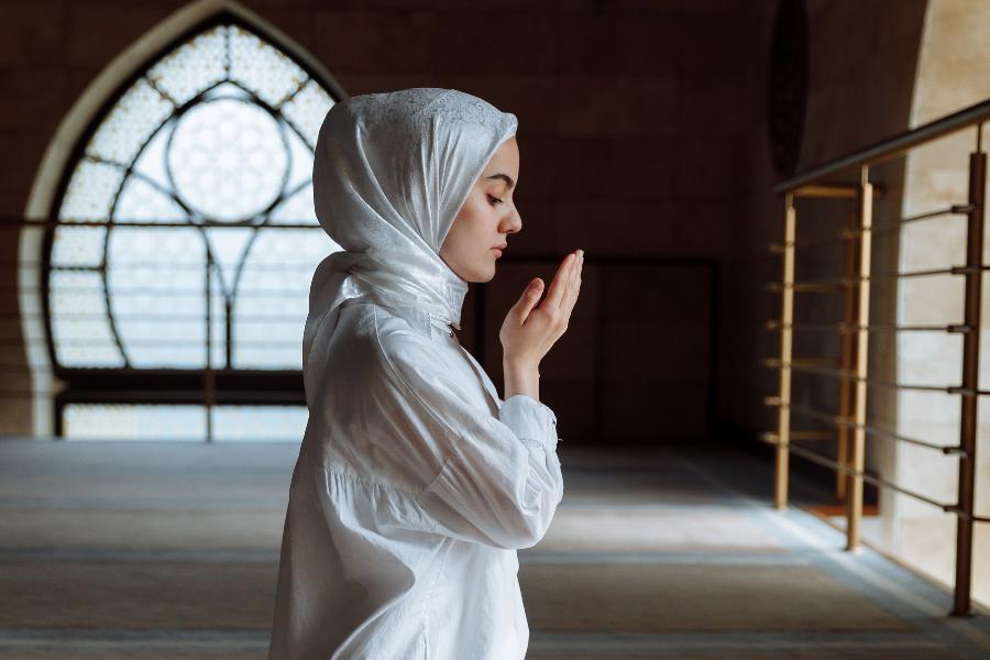 Niat Puasa Dzulhijjah 2025 Lengkap dengan Tata Caranya