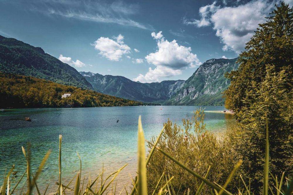 potret Lake Bohinj (instagram.com/damiendl_photographe)