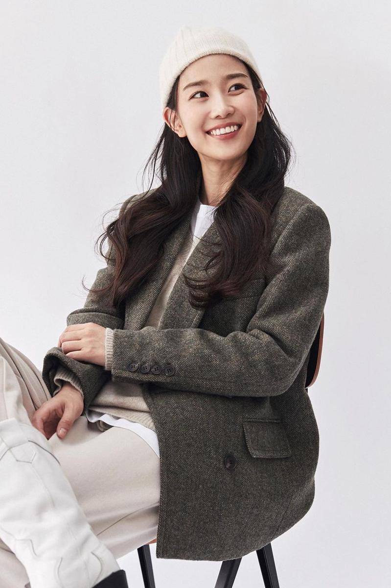 Jang Hee Ryung (instagram.com/hehehe0)