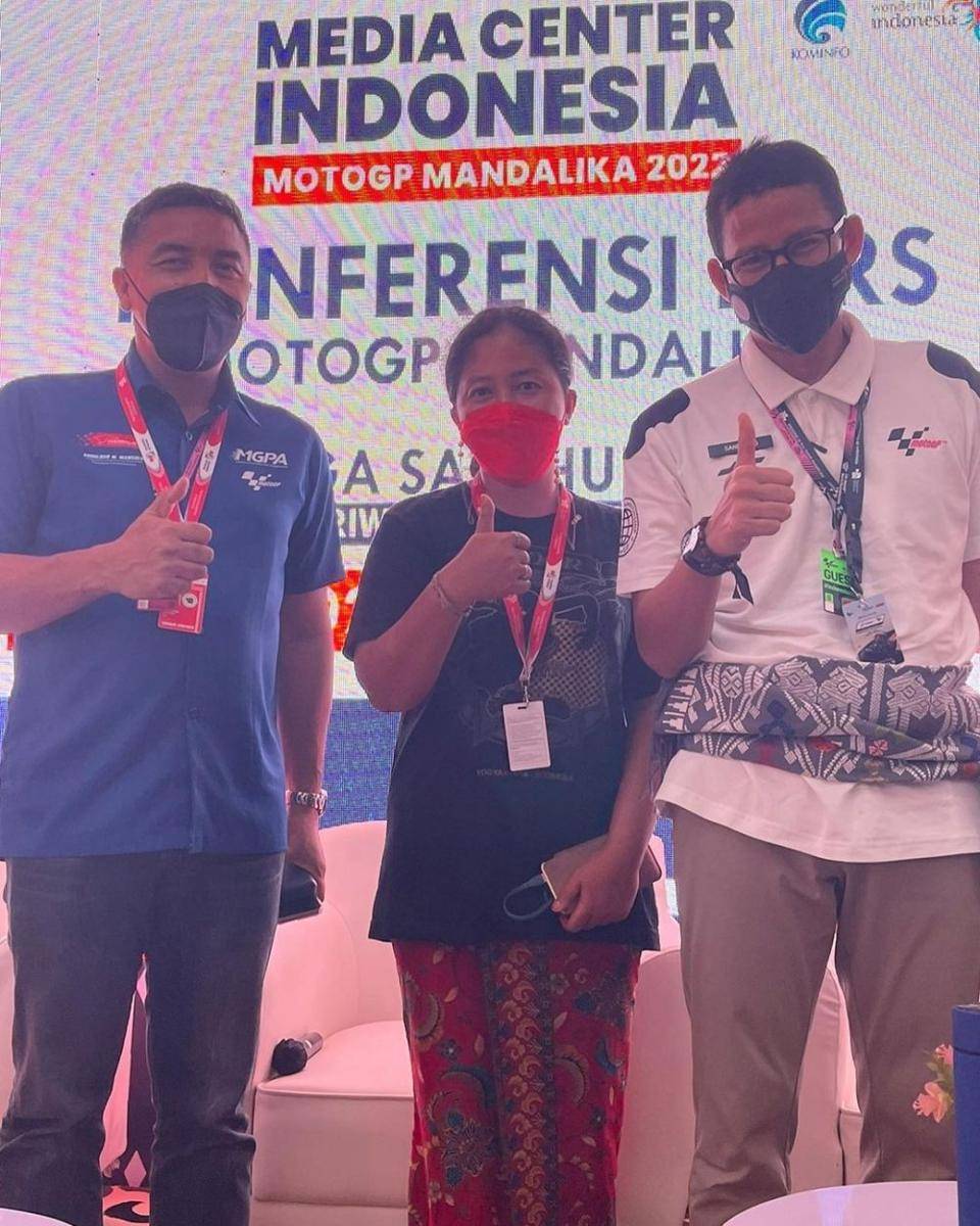 Rara Istiati Wulandari pawang hujan di MotoGP Mandalika (Instagram.com/rara_cahayatarotindigo)