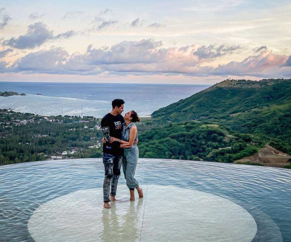 Darius Sinathrya dan Donna Agnesia (instagram.com/darius_sinathrya)