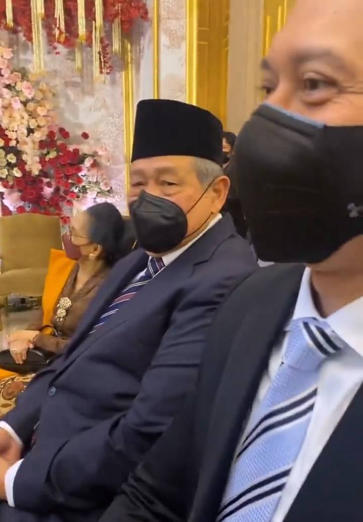 Pernikahan Putri Tanjung dan Guinandra Jatikusumo 20/3/2022 (Instagram.com/annisayudhoyono)