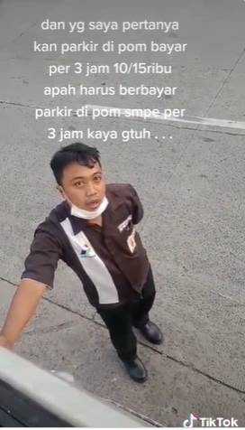 Screenshot video tentang sopir truk dan pegawai SPBU Peramina (TikTok