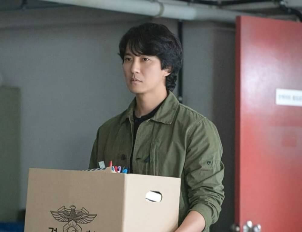 cuplikan drama Through the Darkness (instagram.com/sbsdrama.official)