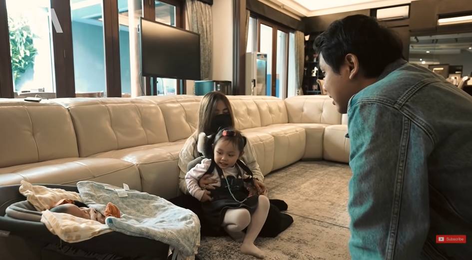 Shabira Lala dan Baby Ameena (YouTube.com/AH)