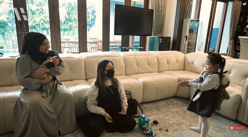 Shabira Lala dan Baby Ameena (YouTube.com/AH)