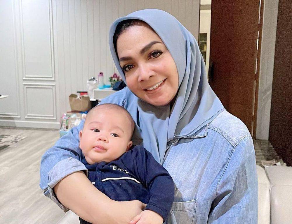 potret Rieta Amilia dan Rayyanza Malik Ahmad (instagram.com/rieta_amilia)