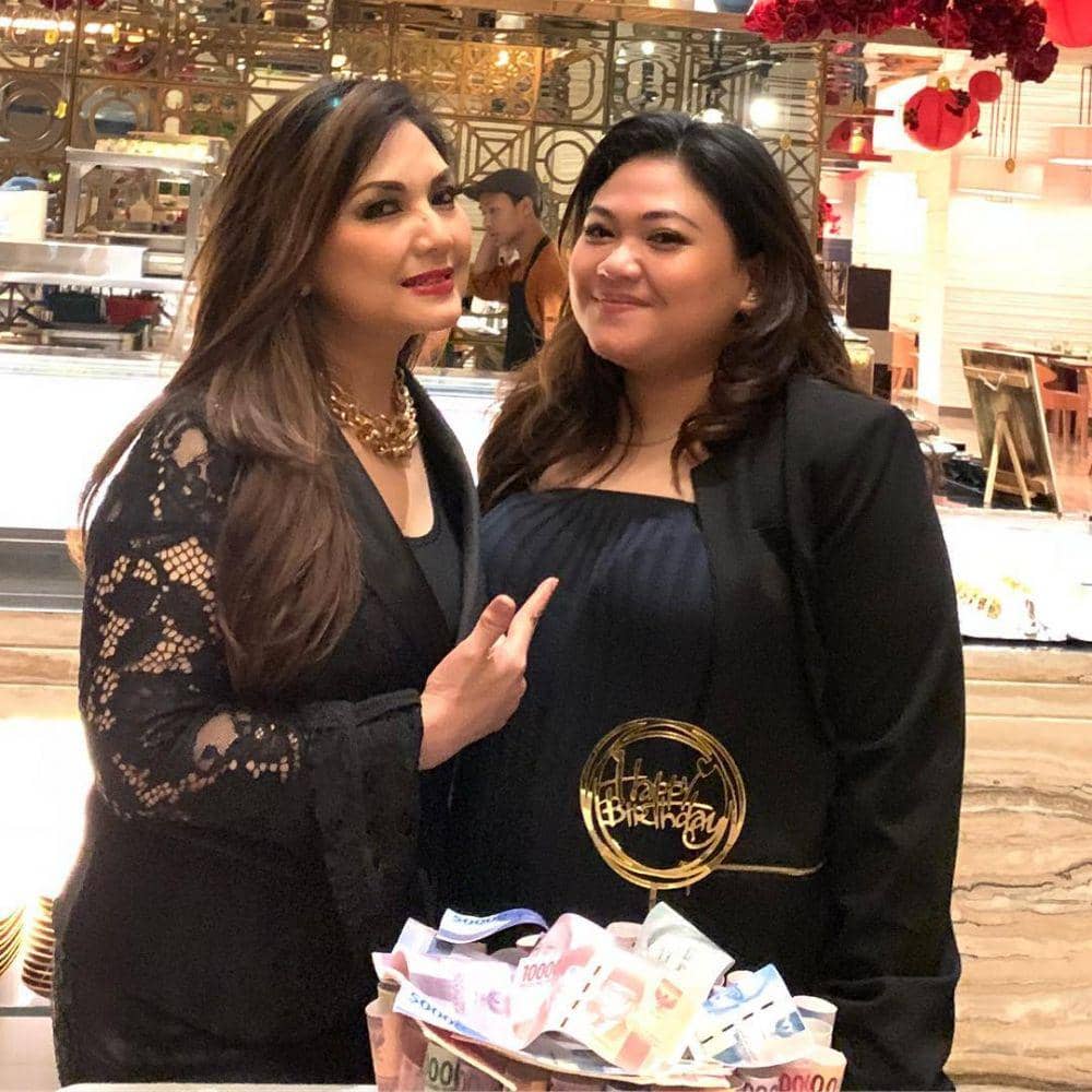 potret Nia Daniaty dan Olivia Nathania (instagram.com/niadaniatynew)