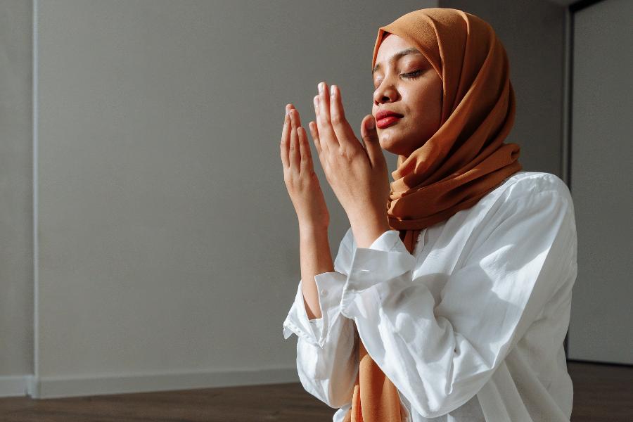 Niat Mandi Keramas Puasa Ramadan, Begini Tata Caranya