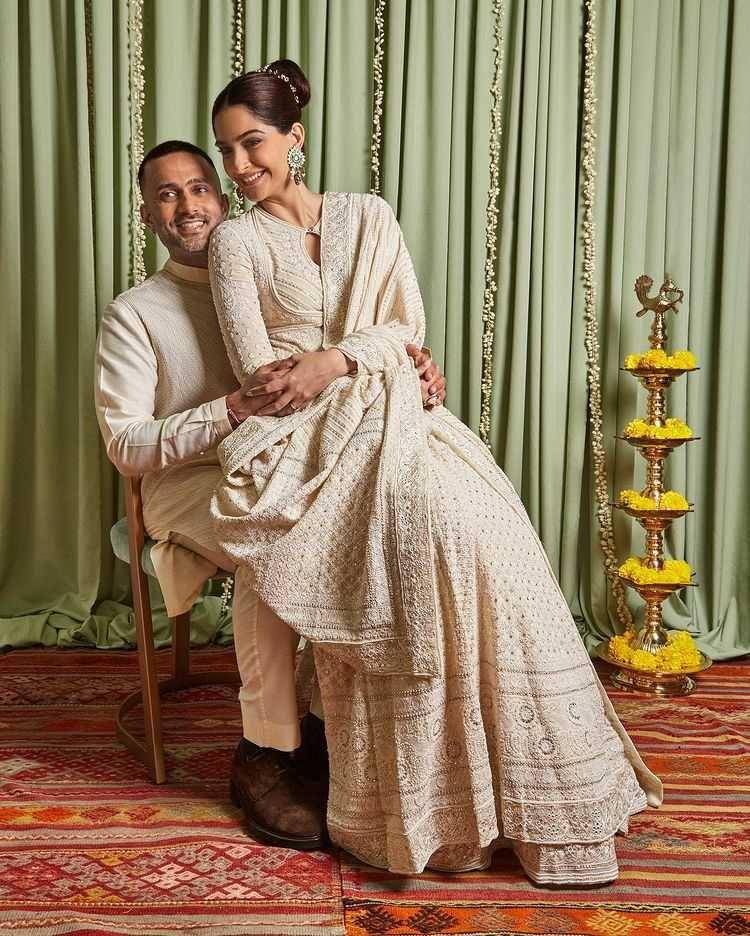 Sonam Kapoor dan suami (instagram.com/sonamkapoor)