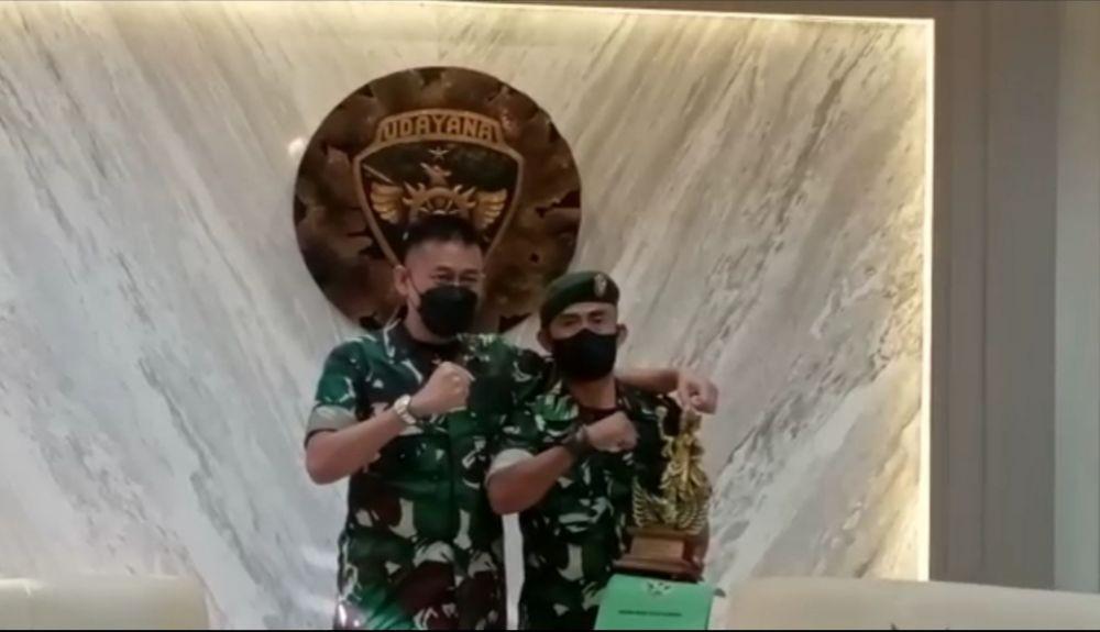 Robek Seragam untuk Tolong Warga, Babinsa di Bali Diberi Penghargaan