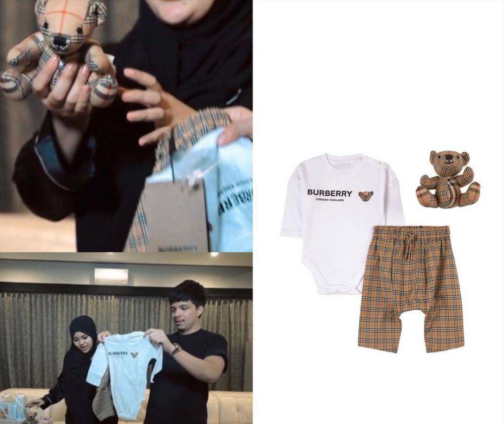 Baby Ameena memakai baju dari merk Burberry (instagram.com/fashion_aureliehermansyah_atta)