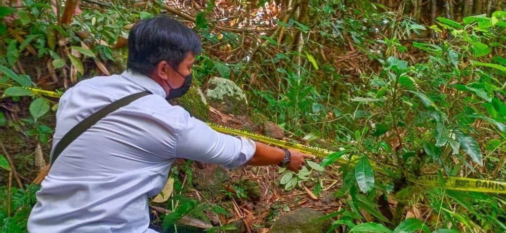 Lokasi korban ditemukan meninggal di dasar sungai. (dok. Humas Polres Kulon Progo)
