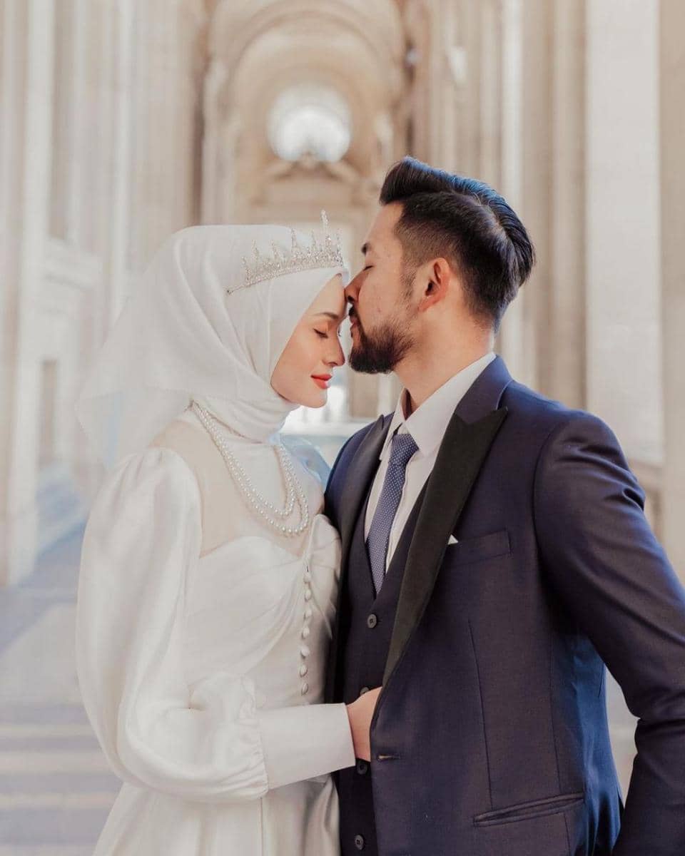 potret Sabrina Sosiawan dan suami di Paris (instagram.com/sabrinasosiawan)