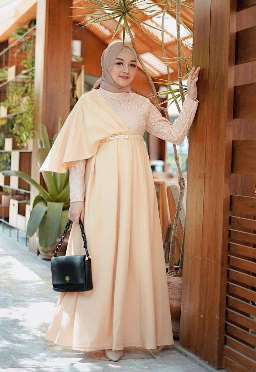 Antik Arifani (instagram.com/antikarifani)