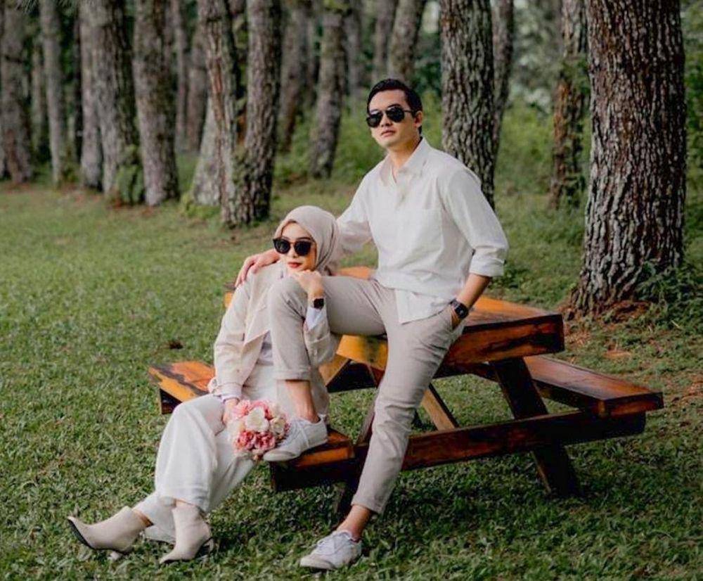 Ikbal Fauzi dan istri (instagram.com/ikbalfauzi_)