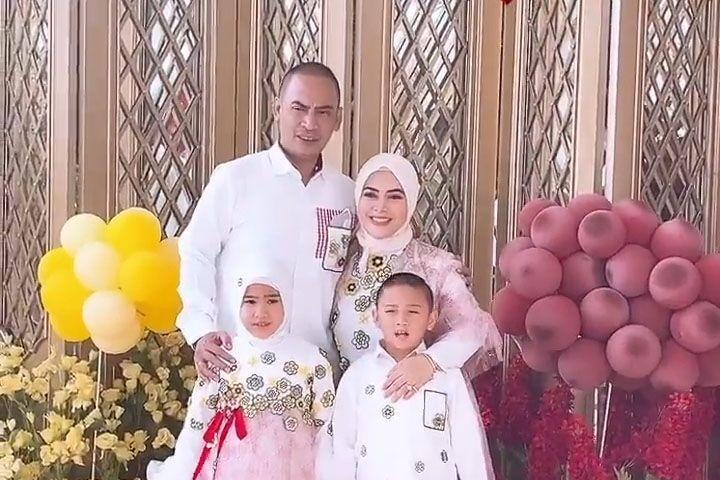 10 Potret Tasyakuran 4 Bulanan Kehamilan Aisyahrani, Super Mewah