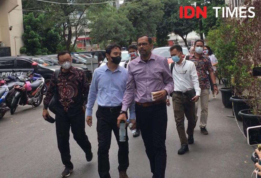 [BREAKING] Diperiksa Sebagai Tersangka, Ini Persiapan Haris Azhar