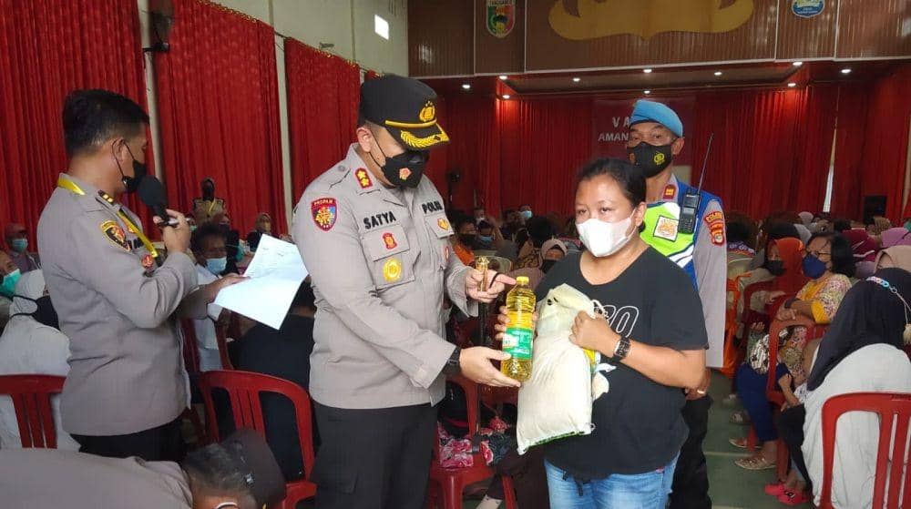 Warga Tanggamus Curhat, Selesai Divaksin Dapat Beras dan Minyak Gratis