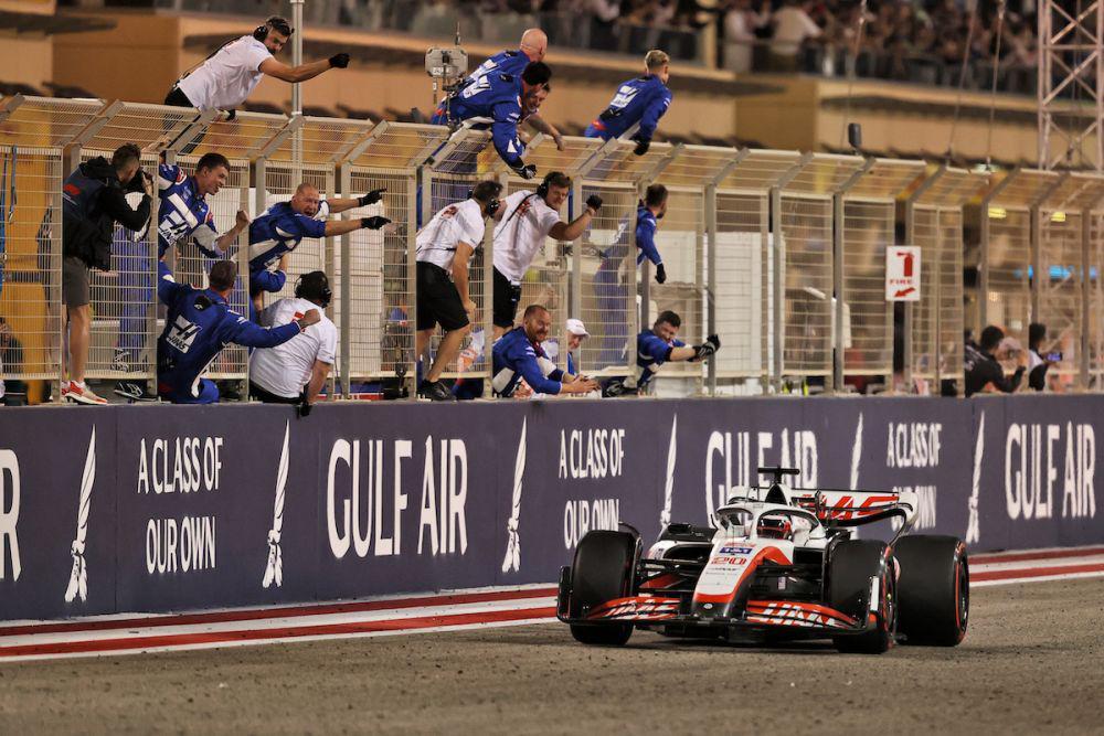 Kevin Magnussen Bawa Haas Kembali Raih Poin pada Formula 1 GP Bahrain