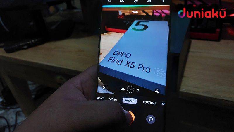 Oppo Find X5 Pro - Kamera yang berkelas!