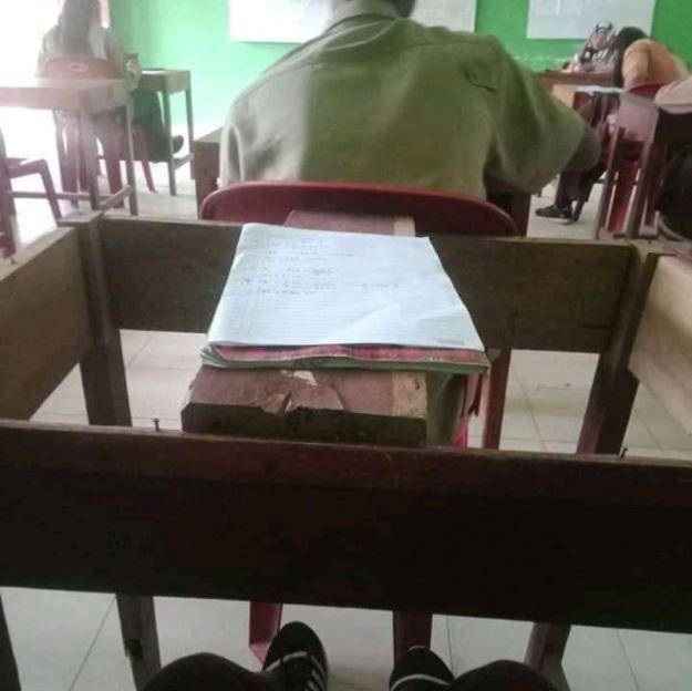 potret apes sendiri (instagram.com/wkwkland_real)