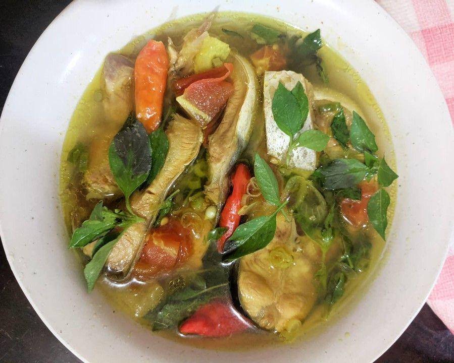 sup ikan patin segar asam manis (instagram.com/yanesthi)