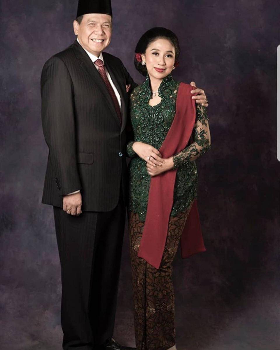 styel kebaya Anita Tanjung (instagram.com/anita_chairultanjung)