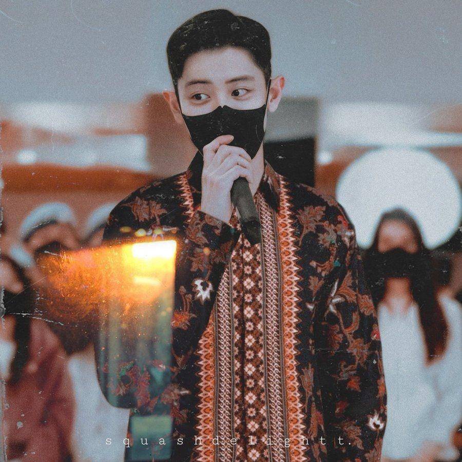 Editan Chanyeol EXO pakai batik (Twitter.com/parkyurii_)