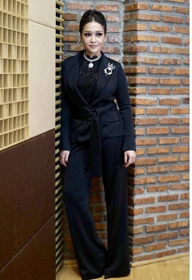 Maia Estianty (instagram.com/maiaestiantyreal)