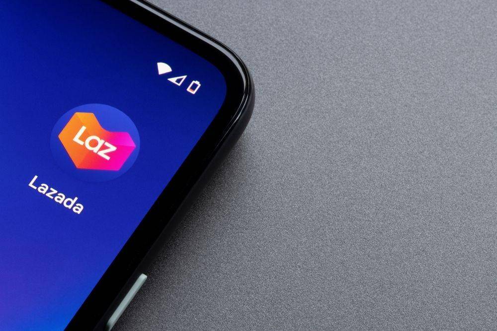 Aplikasi Lazada (ShutterStock/TadaImages)