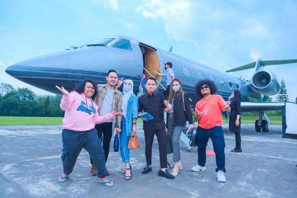 Bohong Soal Jet Pribadi, Daftar Artis yang Pernah Naik Jet Juragan 99